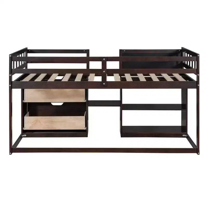 Letto a soppalco basso con scrivania a rotelle e mensole portaoggetti, letto a soppalco singolo in legno con 2 cassetti e lavagna per bambini