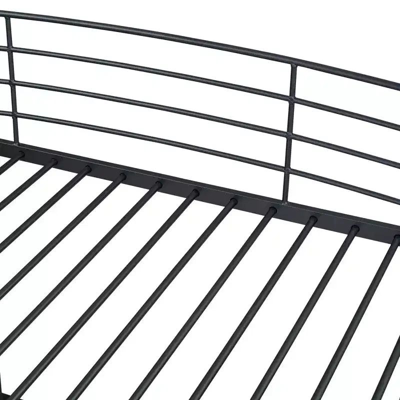 Letto a soppalco con ripiani e scrivania a L, struttura in metallo con prese, porte USB e ricarica wireless
