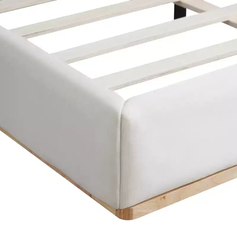 Elegante Letto Imbottito in Velluto, Base Letto Queen/King Size per Camera da Letto, Bianco