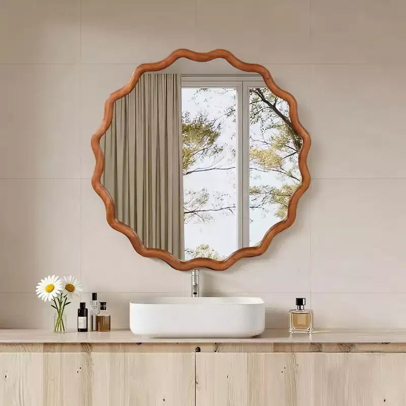 Specchio decorativo da parete moderno in stile rustico con cornice rotonda ondulata in legno massello, 30 cm, colore marrone