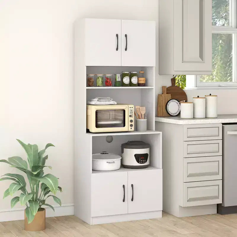 Dispensa da Cucina con Stazione di Ricarica