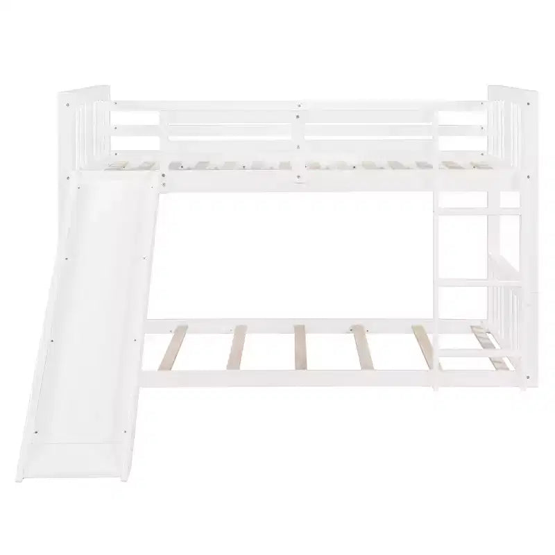 Letto a castello basso in legno gemello su gemello con scivolo reversibile