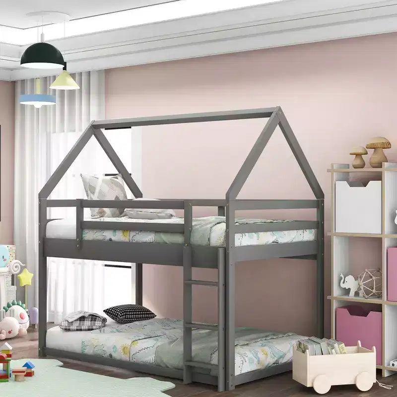 Letto in legno singolo con scaletta, facile da montare