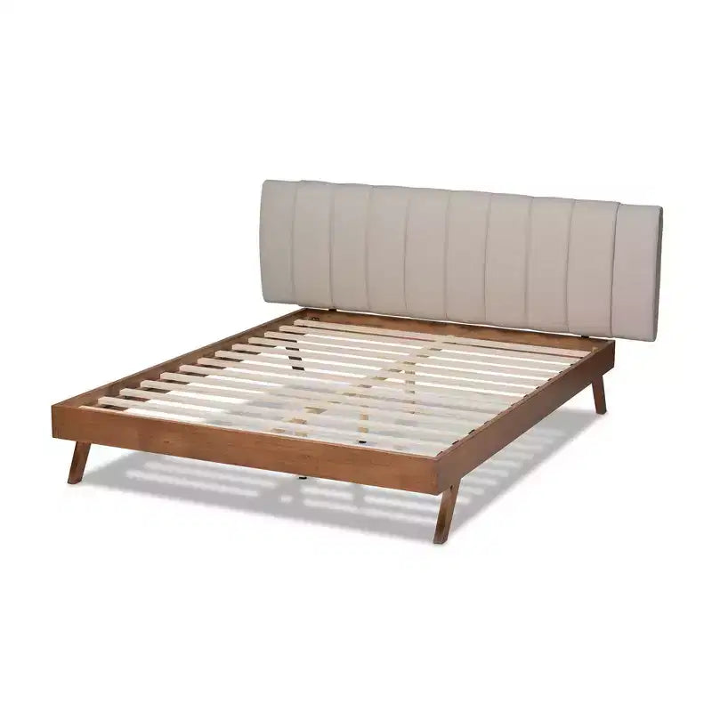 Letto a piattaforma King Brita in noce beige