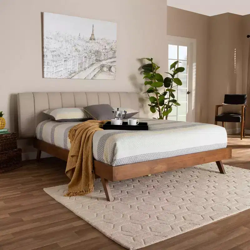 Letto a piattaforma King Brita in noce beige