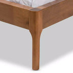 Letto matrimoniale imbottito in tessuto color beige in legno di noce di Brooklyn, stile moderno di metà secolo