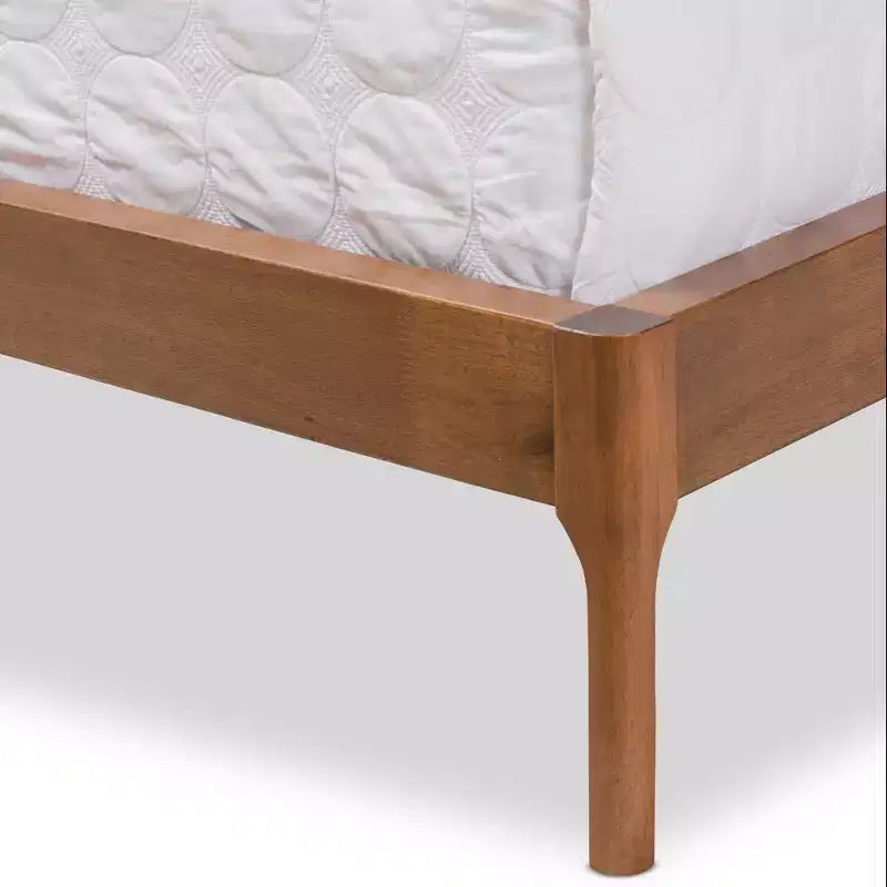 Letto matrimoniale imbottito in tessuto color beige in legno di noce di Brooklyn, stile moderno di metà secolo