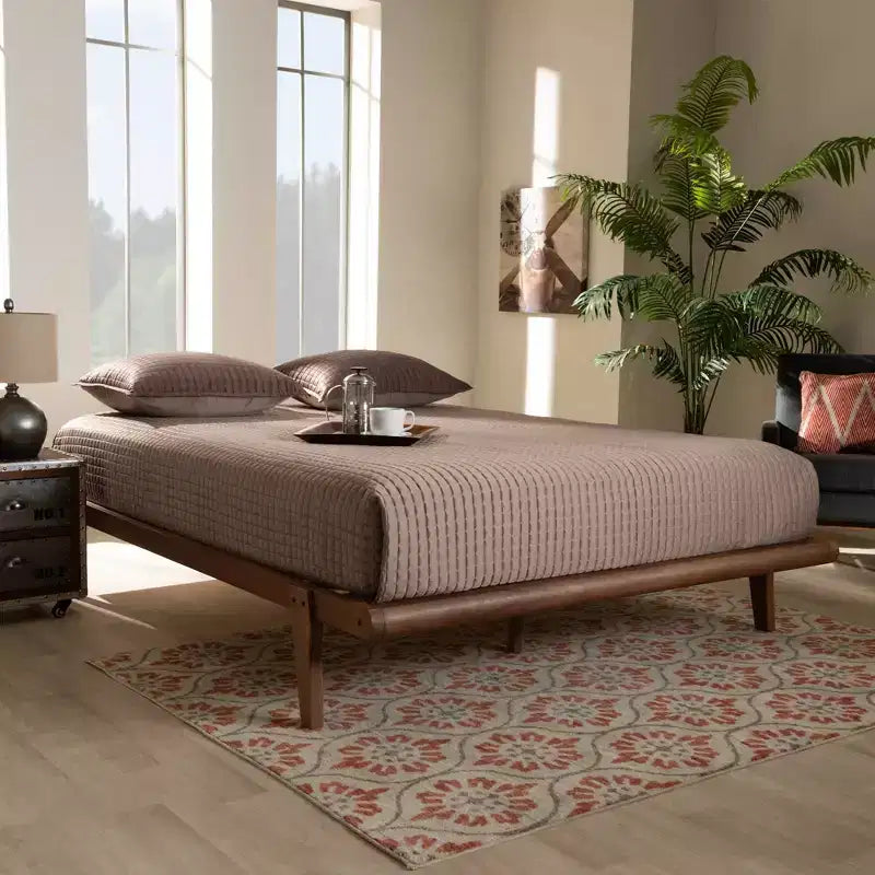 Struttura letto a piattaforma in legno rifinito